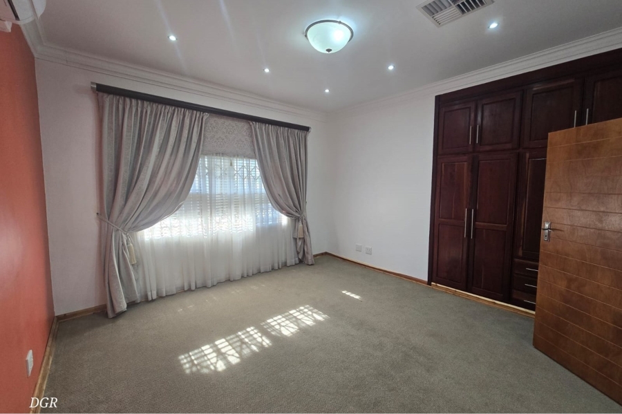 4 Bedroom Property for Sale in Hadison Park Northern Cape